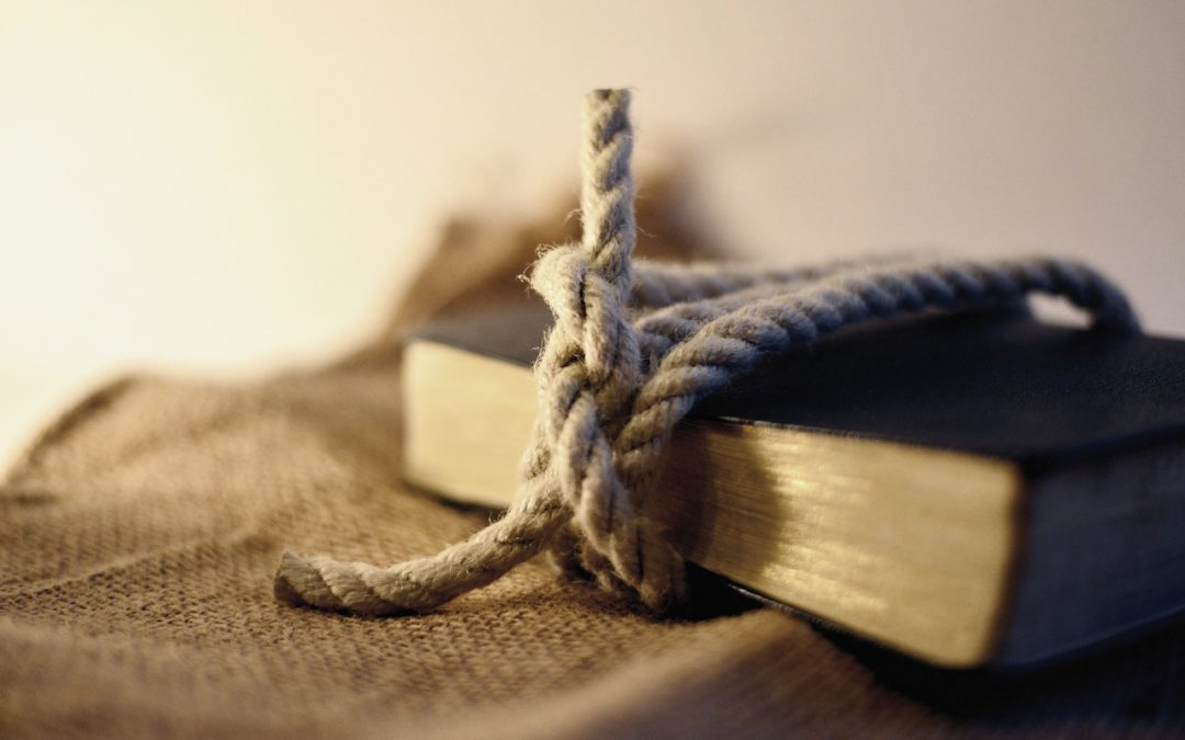 rope around book