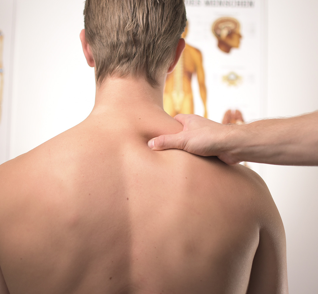 Chiropractor with massage therapy near me